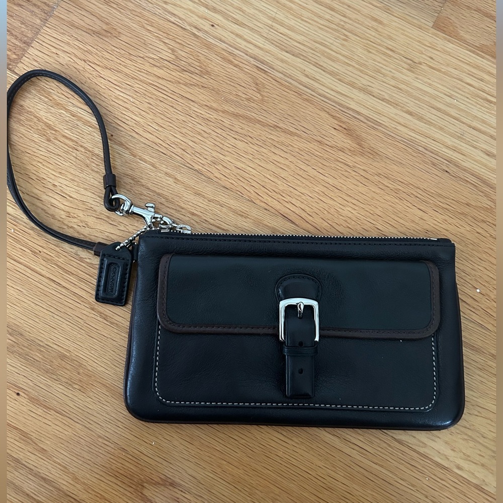 Coach black leather Vintage Soho‎ Hampton wristlet